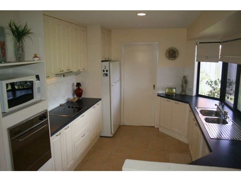 8 Cosby Place, Mcdowall QLD 4053