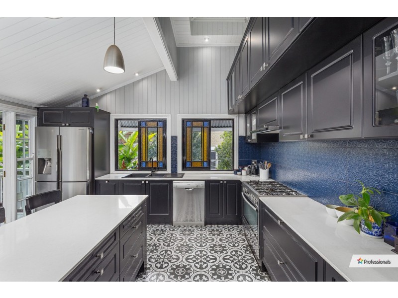 18 Locke Street, New Farm QLD 4005