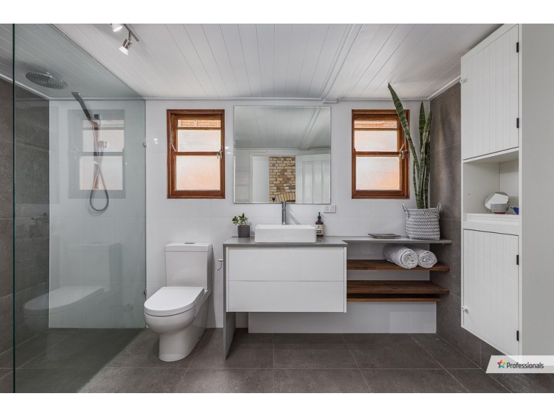 18 Locke Street, New Farm QLD 4005