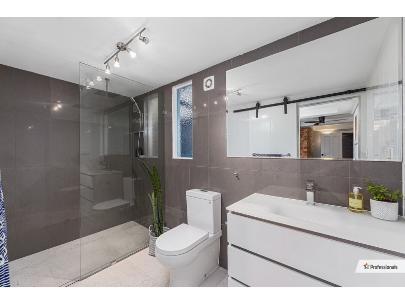 18 Locke Street, New Farm QLD 4005