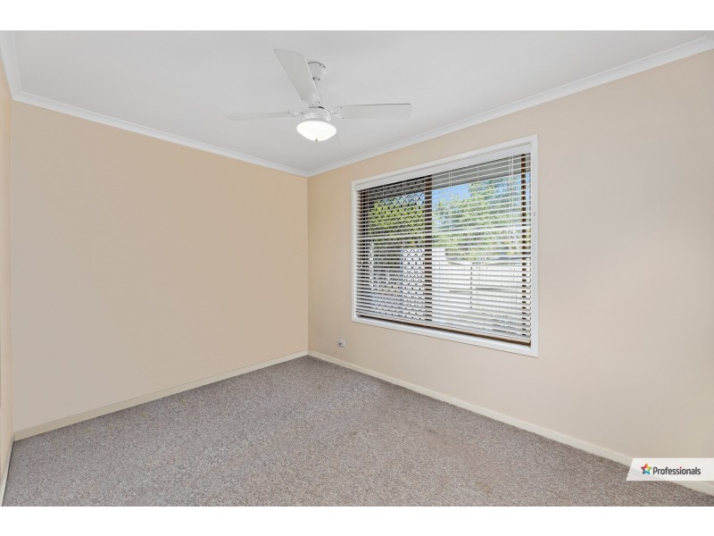 42 Cassandra Street, Chapel Hill QLD 4069