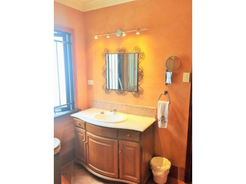 18 Drake Street, Everton Park QLD 4053