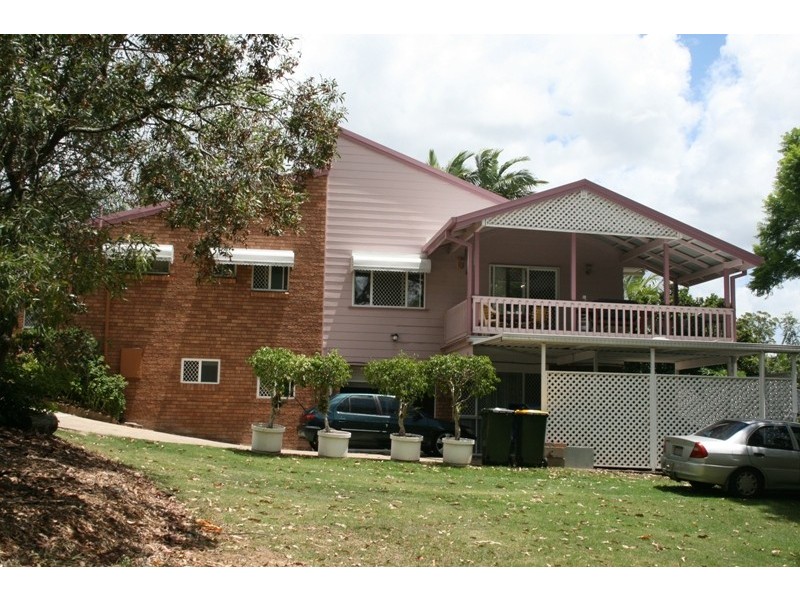 26 Soames Street, Everton Park QLD 4053