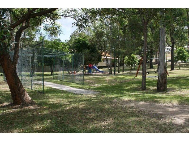 26 Soames Street, Everton Park QLD 4053