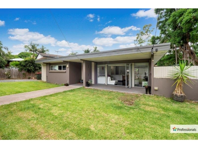 1 Glenella Street, The Gap QLD 4061