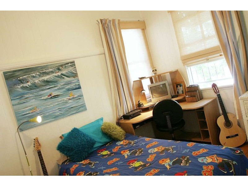 29 Flower Street, Windsor QLD 4030