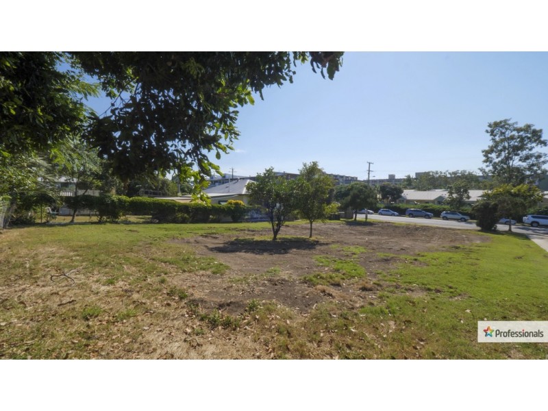 69 Wakefield Street, Sandgate QLD 4017