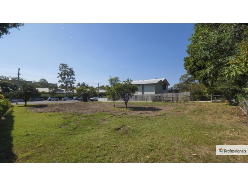 69 Wakefield Street, Sandgate QLD 4017