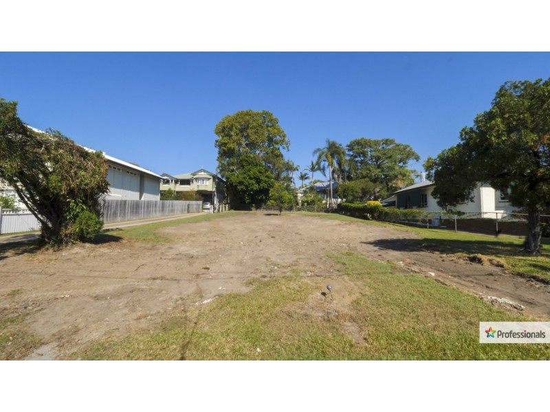69 Wakefield Street, Sandgate QLD 4017