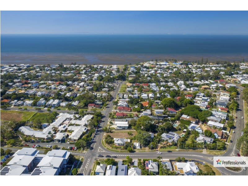 69 Wakefield Street, Sandgate QLD 4017