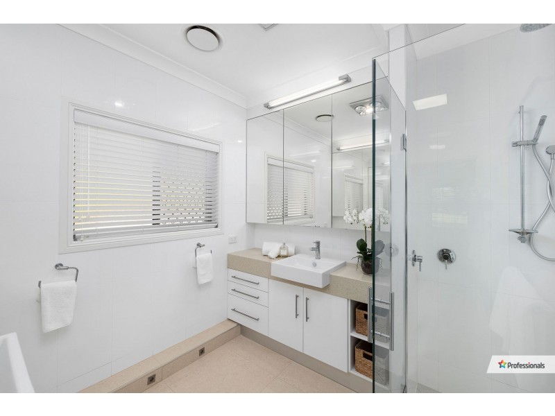 7 Lamaur Street, Warner QLD 4500