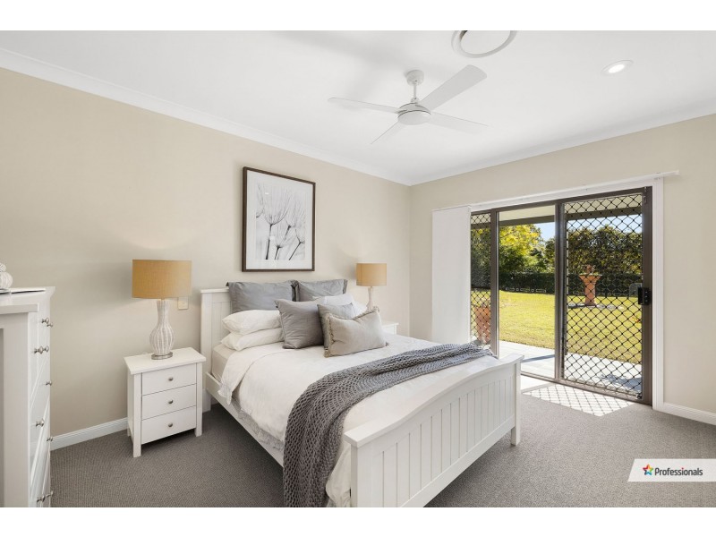 7 Lamaur Street, Warner QLD 4500