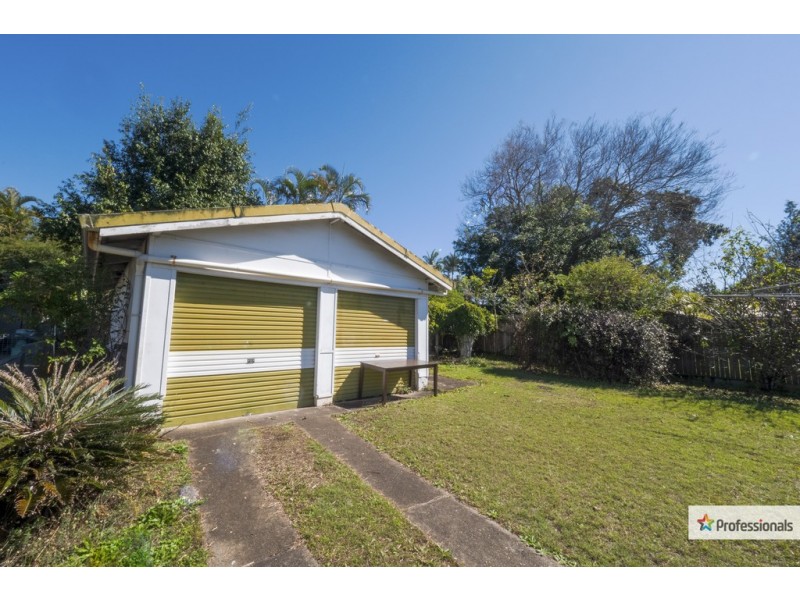 4 Mirrabooka Road, Ashgrove QLD 4060