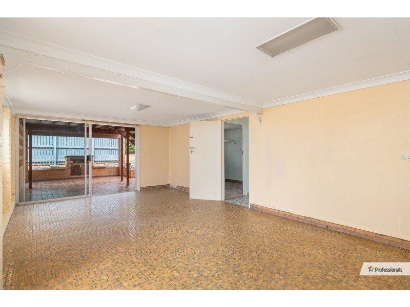 35 Redgrave Street, Stafford Heights QLD 4053