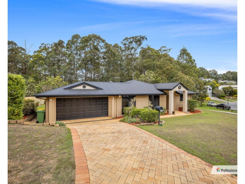 166 Saraband Drive, Eatons Hill QLD 4037