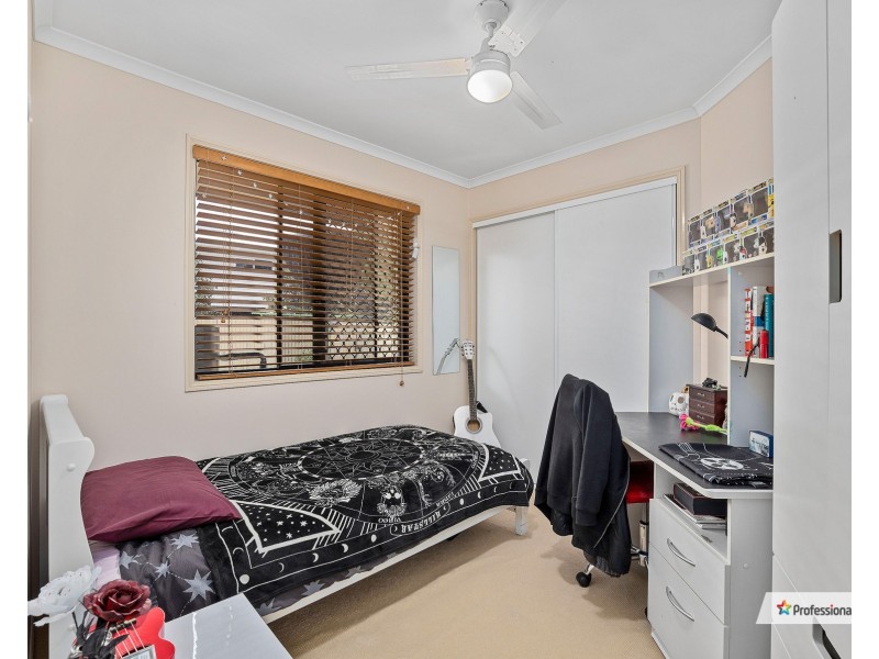 166 Saraband Drive, Eatons Hill QLD 4037