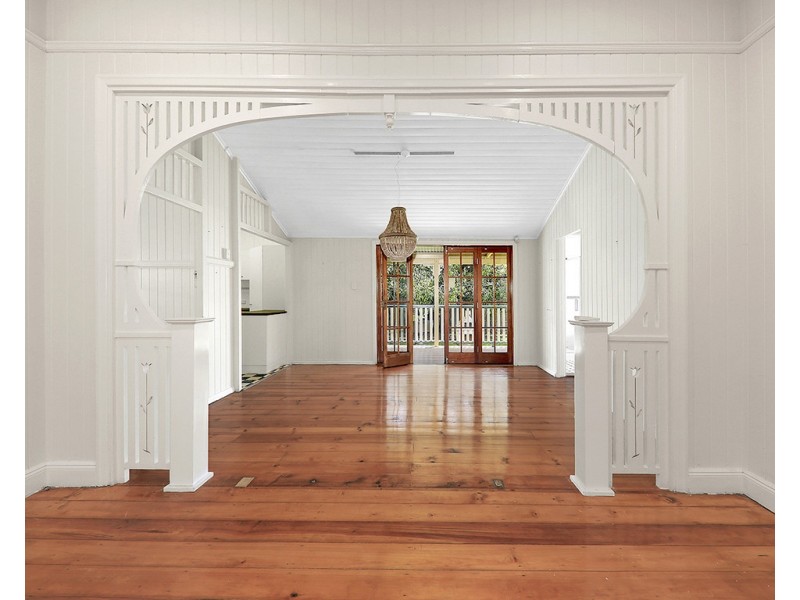 14 Erskine Avenue, Kedron QLD 4031