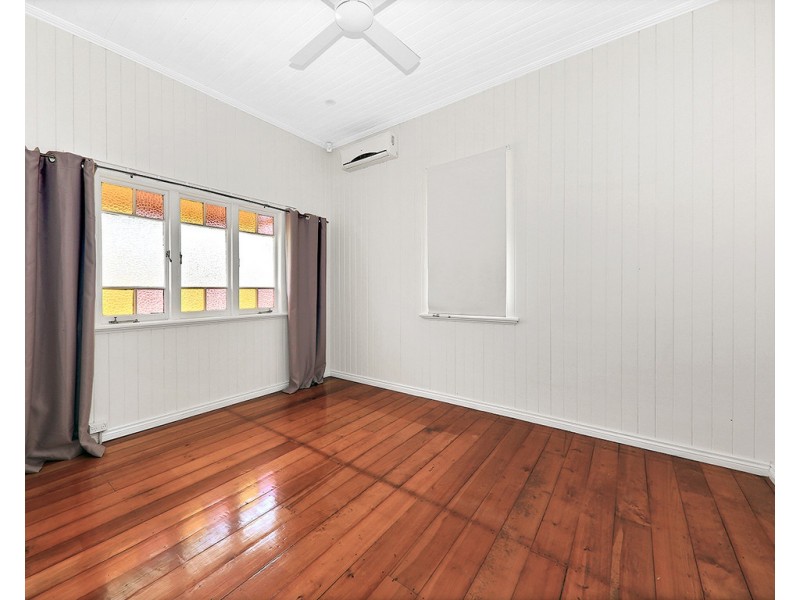 14 Erskine Avenue, Kedron QLD 4031