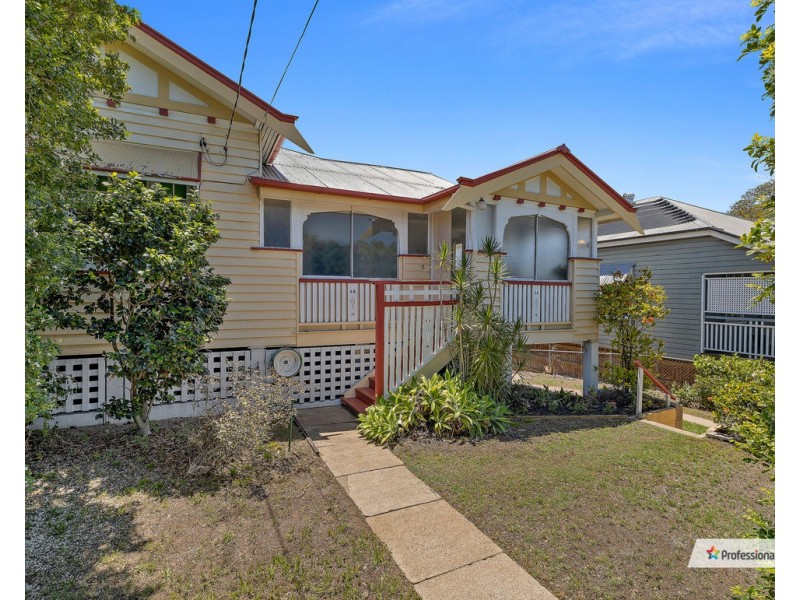 117 Waterworks Road, Ashgrove QLD 4060