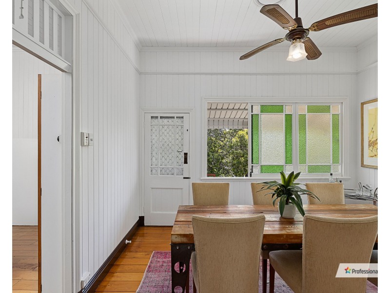 117 Waterworks Road, Ashgrove QLD 4060