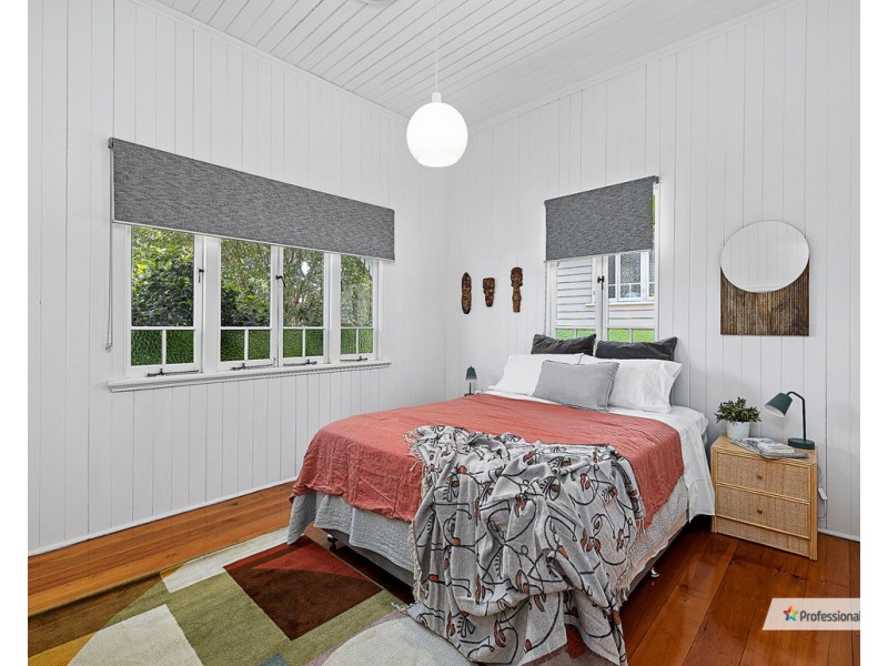 117 Waterworks Road, Ashgrove QLD 4060