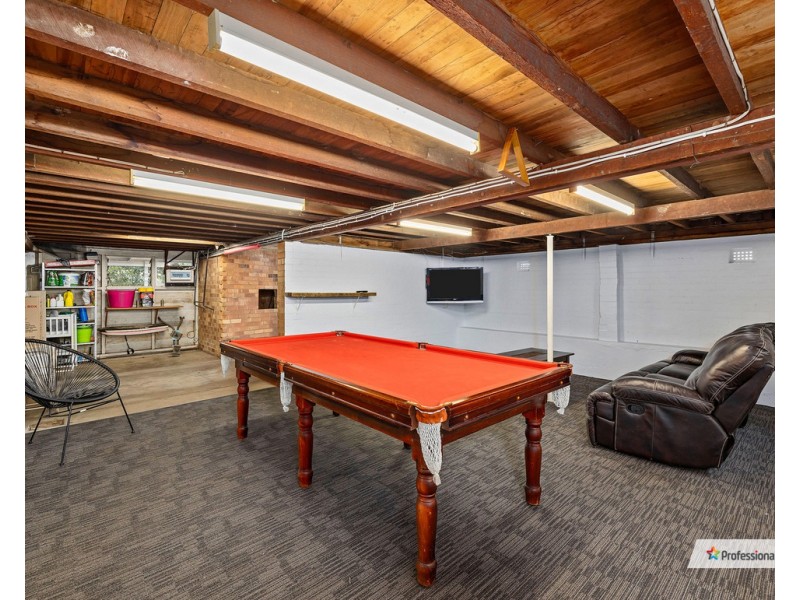 12 Dalkeith Street, Chermside West QLD 4032