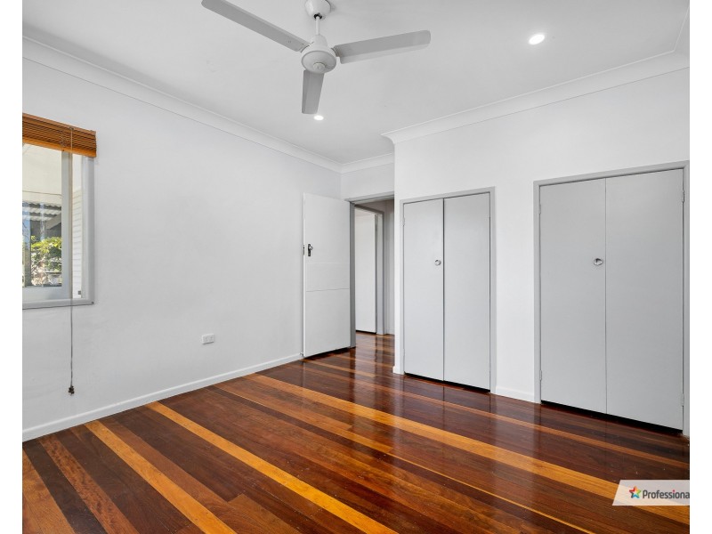 128 Appleby Road (Service Road), Stafford Heights QLD 4053