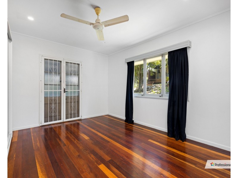 128 Appleby Road (Service Road), Stafford Heights QLD 4053