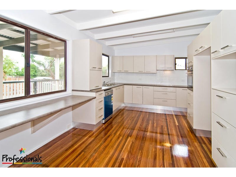 223 Bunya Road, Arana Hills QLD 4054