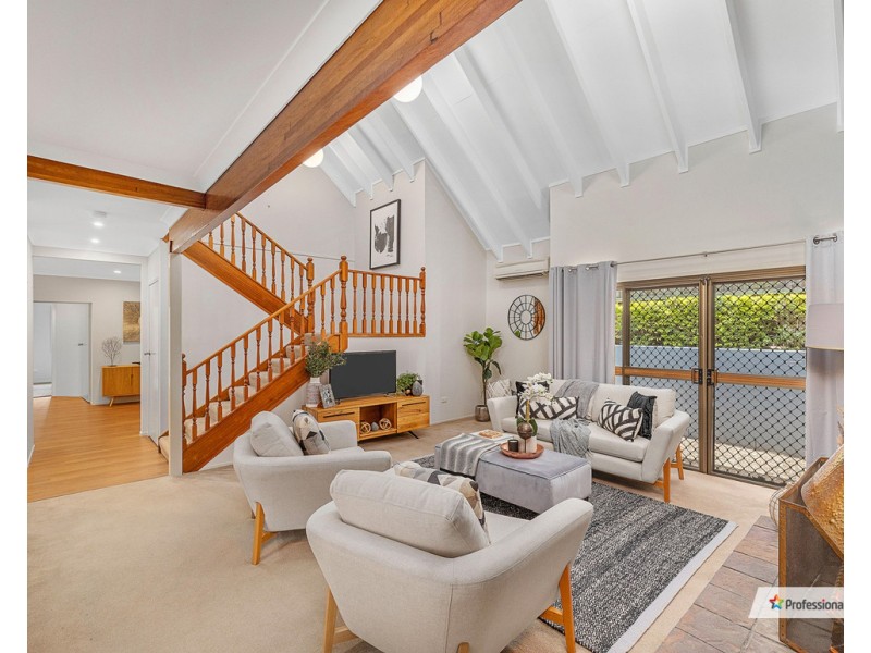 12 Passchendaele Street, Tarragindi QLD 4121