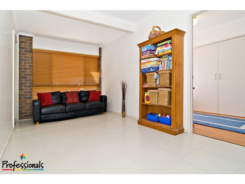 35 Holloway Drive, Everton Park QLD 4053