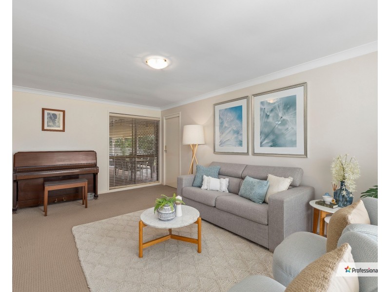 6 Ballinger Crescent, Albany Creek QLD 4035