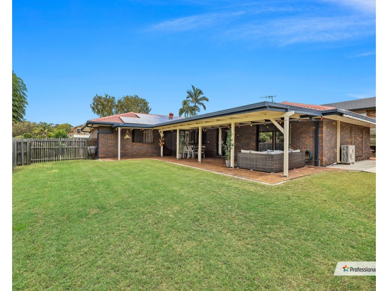 6 Ballinger Crescent, Albany Creek QLD 4035