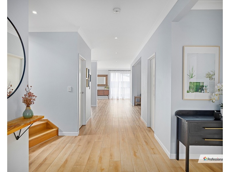 4 Jillaine Street, Everton Hills QLD 4053