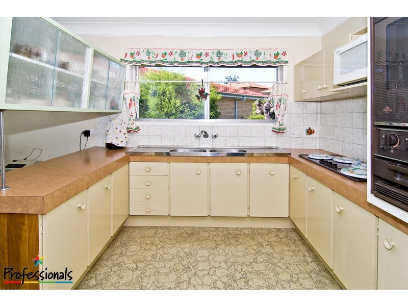 48 Streeton Parade, Everton Park QLD 4053