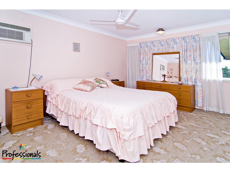 48 Streeton Parade, Everton Park QLD 4053