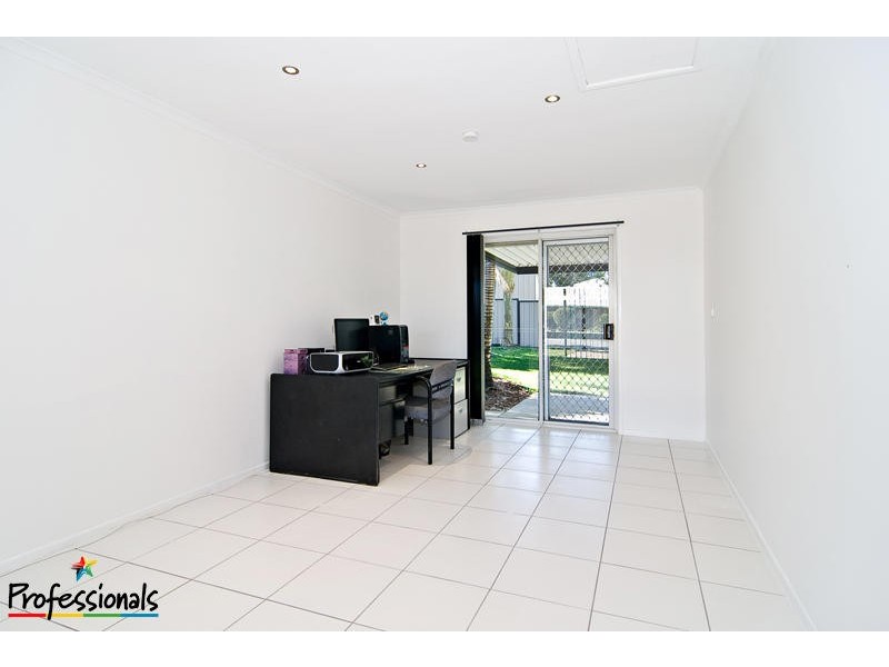 5 Alexander Crescent, Morayfield QLD 4506