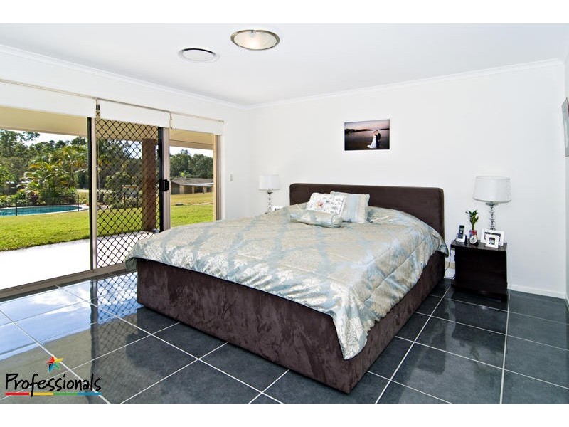 3 Pinecone Court, Bunya QLD 4055