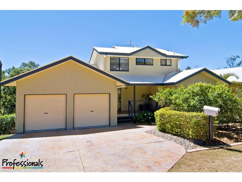 16 Woodburn Place, Ferny Hills QLD 4055