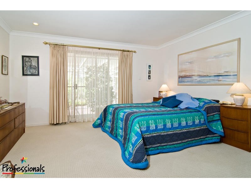 3 Peppermint Drive, Cashmere QLD 4500