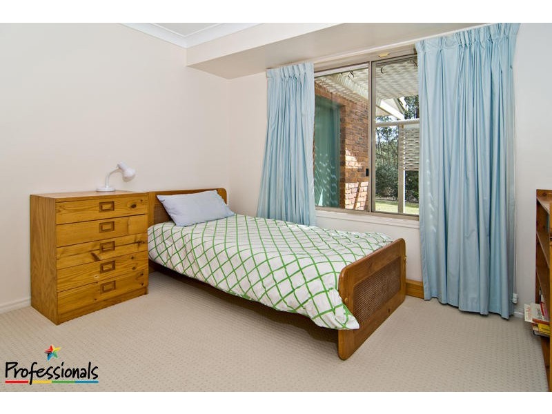 3 Peppermint Drive, Cashmere QLD 4500