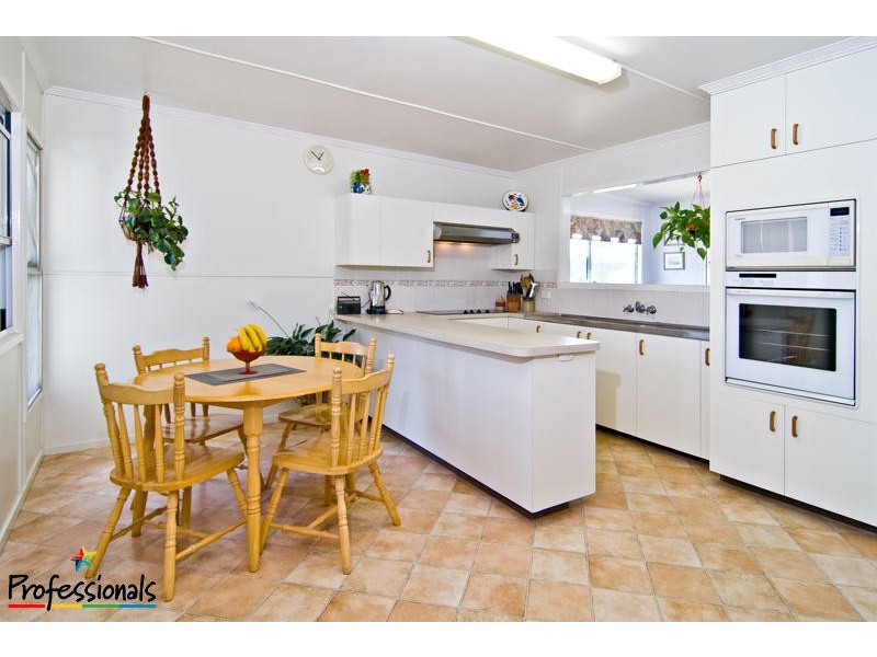 28 Rourke Street, Everton Park QLD 4053