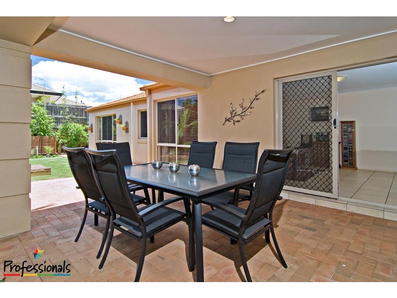 4 Protea Place, Bridgeman Downs QLD 4035