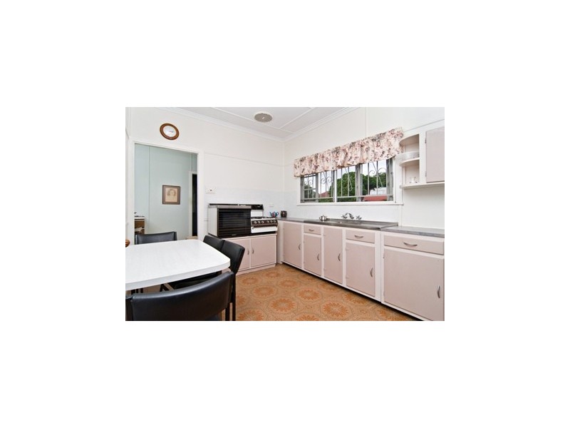 105 Frasers Road, Mitchelton QLD 4053