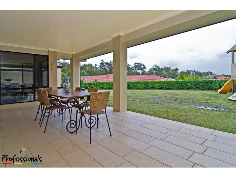 18 De Vito Place, Mcdowall QLD 4053