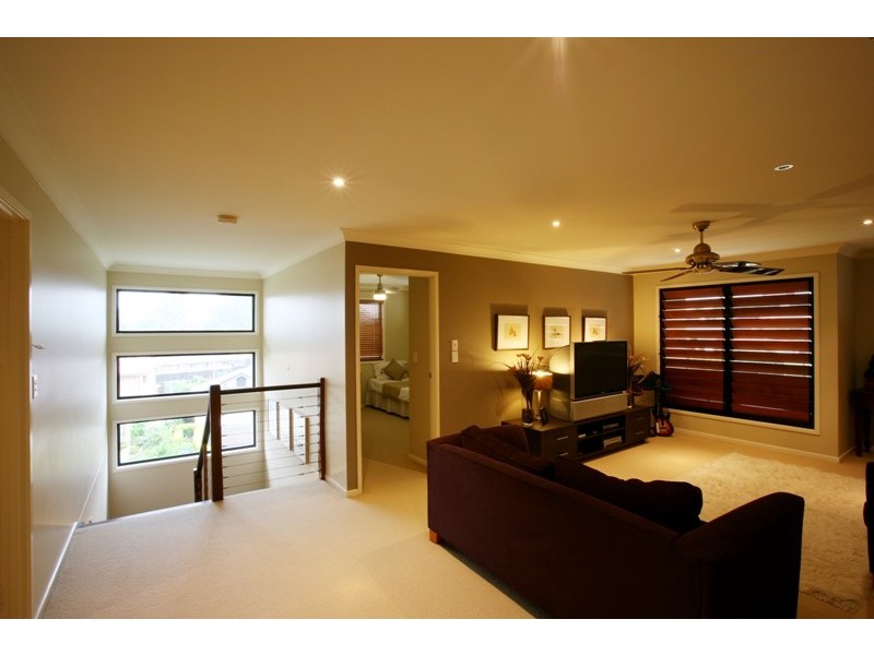 2 Butterwood Court, Arana Hills QLD 4054