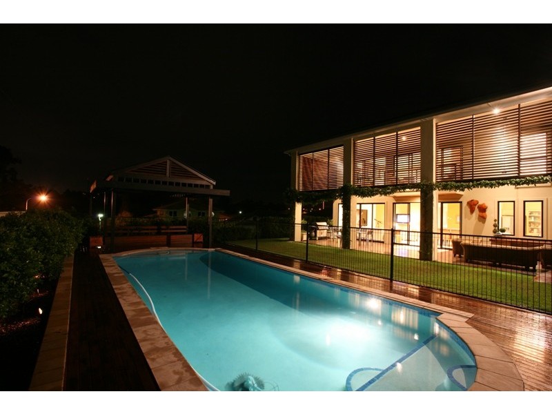 2 Butterwood Court, Arana Hills QLD 4054