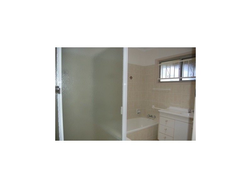 10 Bunowen Street, Ferny Grove QLD 4055