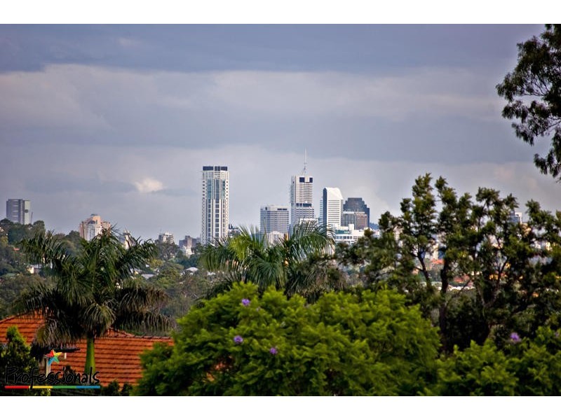 14 Dargie Street, Everton Park QLD 4053