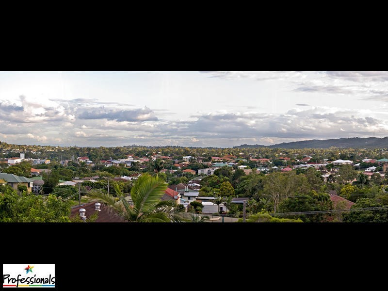 14 Dargie Street, Everton Park QLD 4053